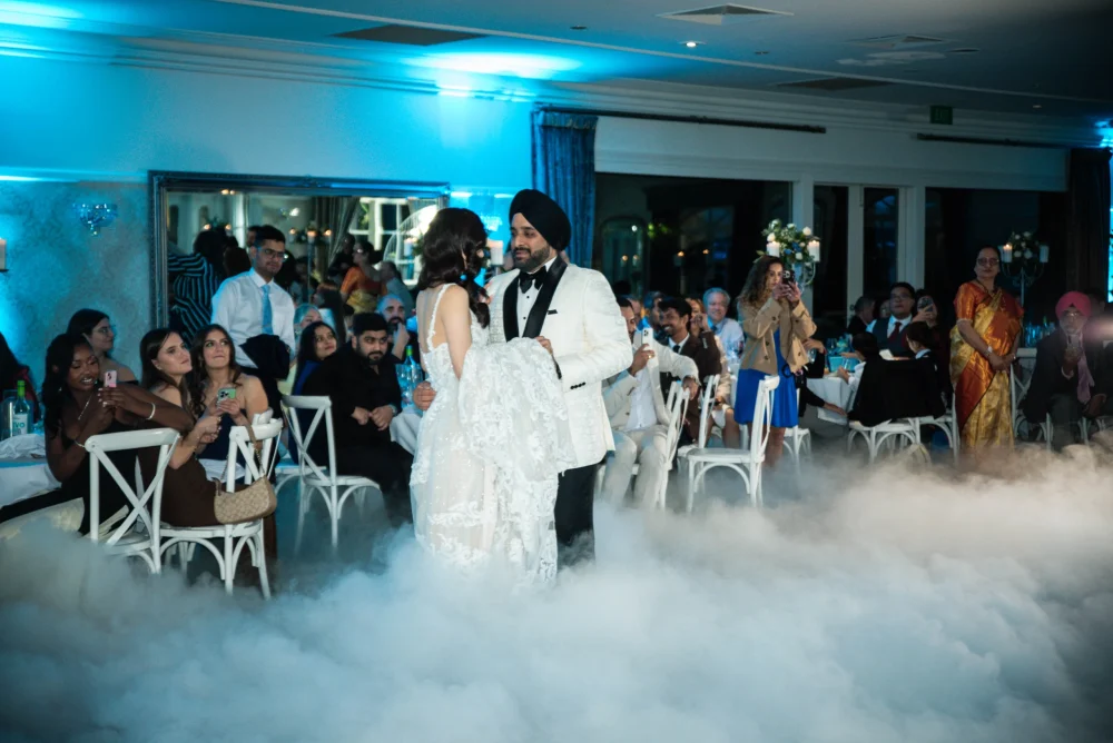 Gunit and Jessica’s culturally curated first dance with low-lying dry ice fog. Custom wedding music in Melbourne by Matt Jefferies Entertainment.