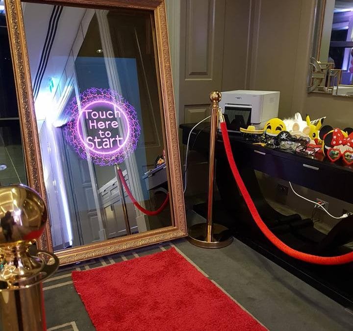Hire Mirror Booth Melbourne – The Best Photo Booth In Town
