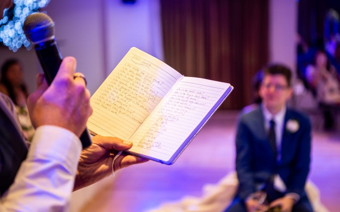 Wedding DJ Hire Melbourne Microphone – Must Have For DJs