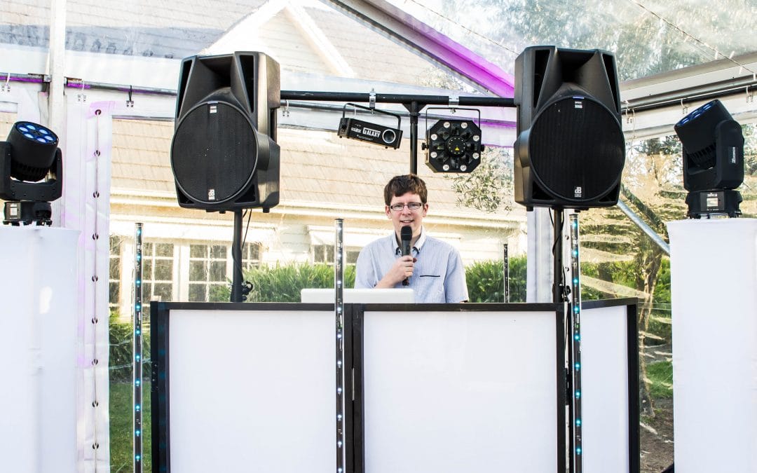 The Best Wedding Exit Songs to Kickstart Your Celebration (2026 Guide)
