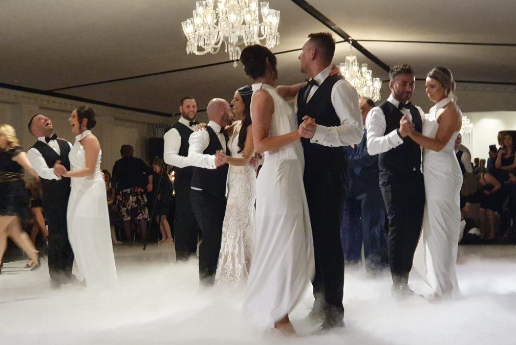 Mornington Peninsula DJ – Matt Jefferies Wedding DJ Services And More