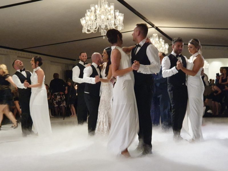 Wedding DJ Service Melbourne - What You Need To Know Before You Hire