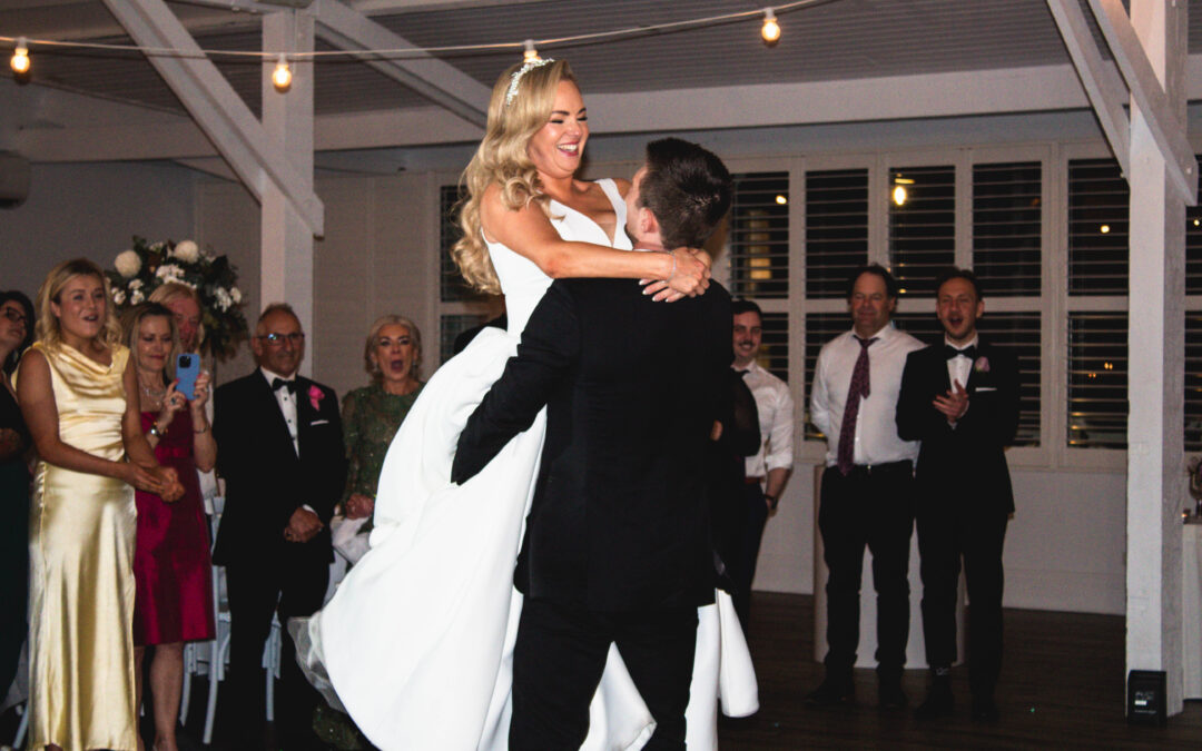 40 R&B Wedding Songs – DJ Hire Melbourne Song Suggestions 