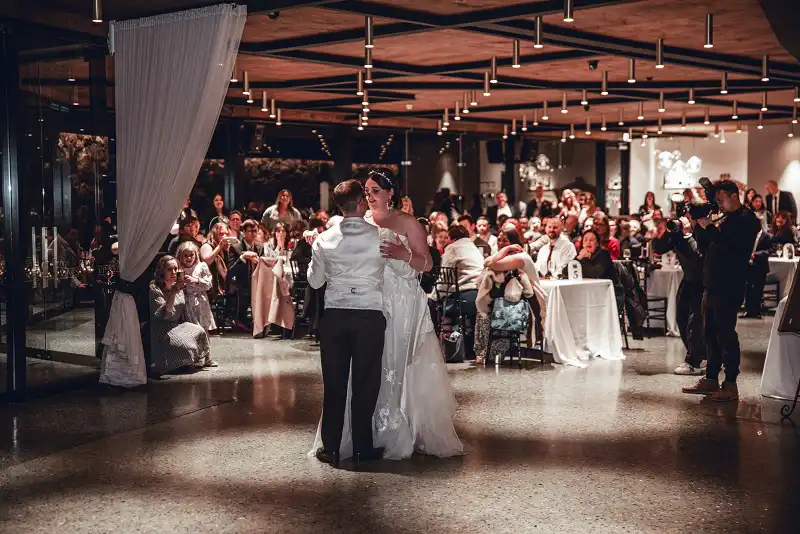 Vines of the Yarra Valley - First Dance - Wedding DJ | Matt Jefferies Entertainment